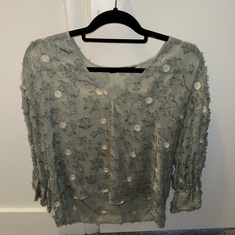 Elegant Green Textured Women's Top